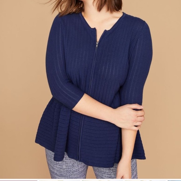 Lane Bryant Sweaters - 🥂3/$25🥂 Lane Bryant Zip Up Peplum style sweater